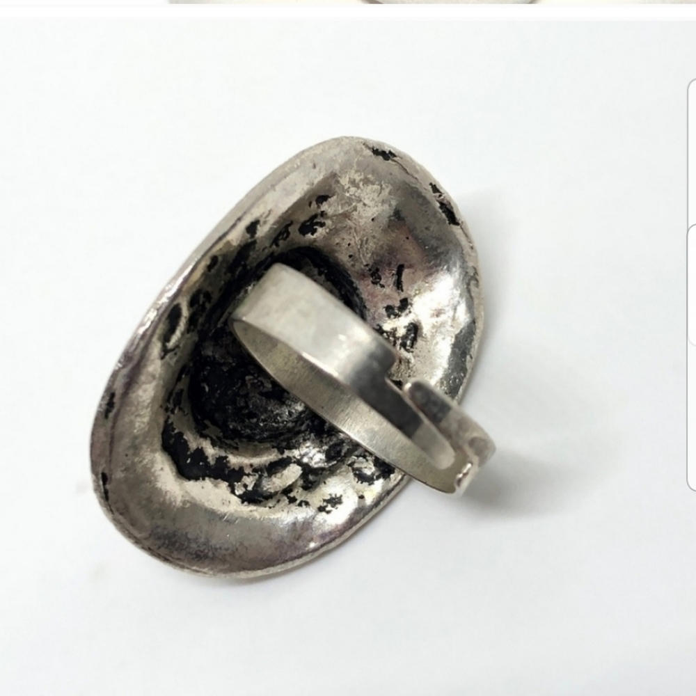 Statement Ring - Picture 4 of 4